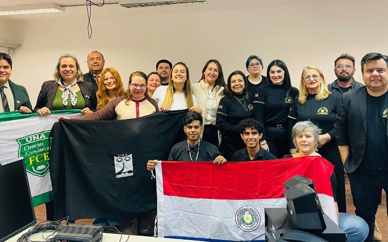 FDCS-UNE participa del IX Congreso de Extensión Universitaria de AUGM en Uruguay